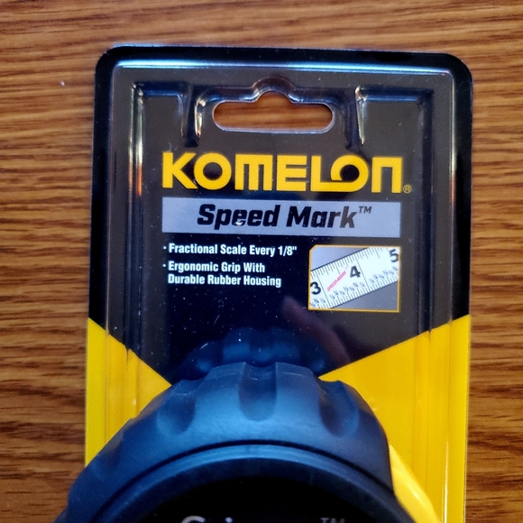 Komelon 25' Gripper Tape Measure. - Picture 2 of 11